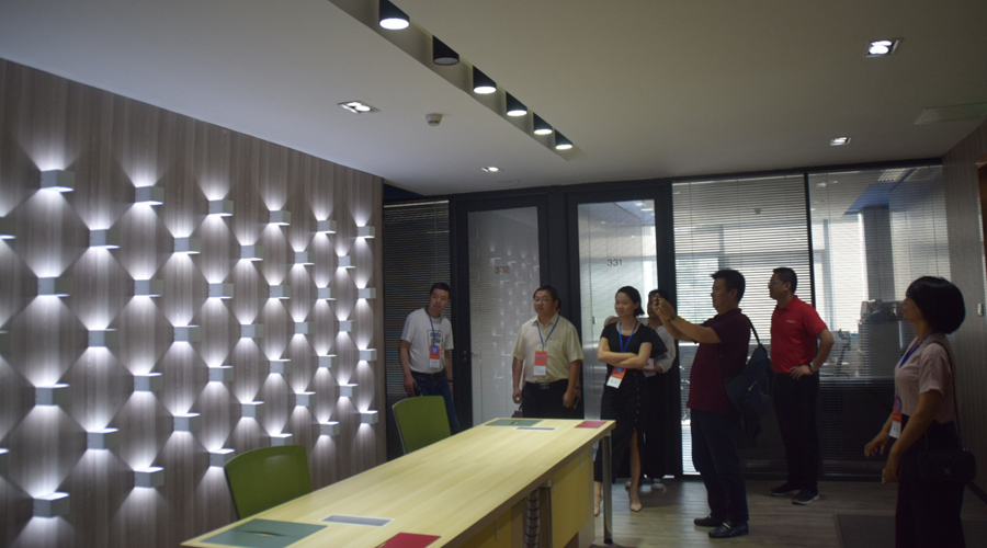 參觀工程事業部