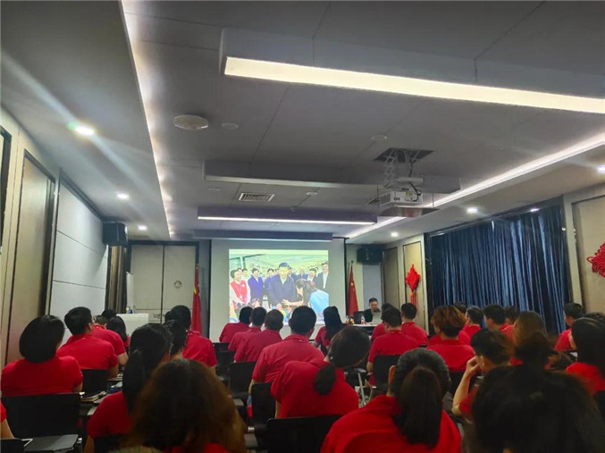 1621243727565043011.jpg 7.jpg